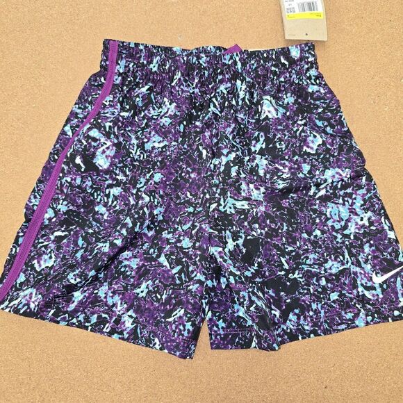 NEW Nike Boys Woven Training Shorts Pockets Size Youth Small (C12) - Picture 1 of 11